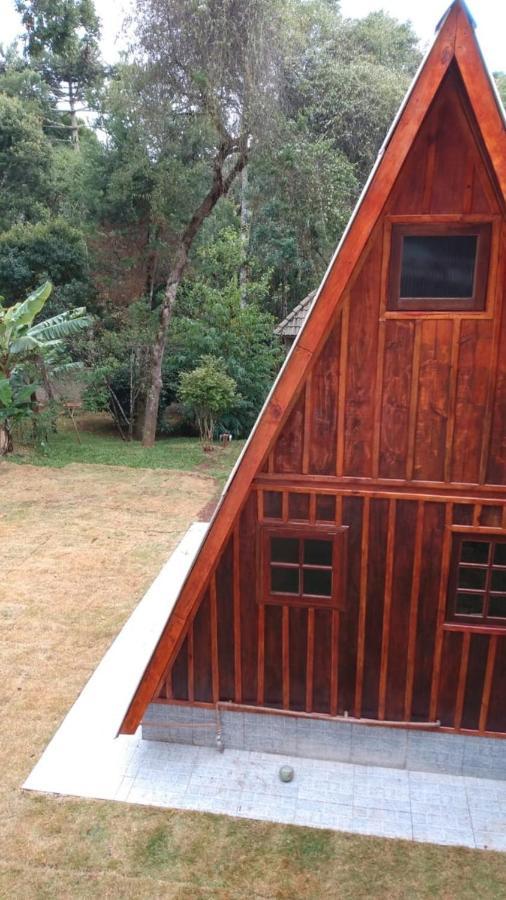 Chalé - Refugio dos Pássaros Campos do Jordão Esterno foto